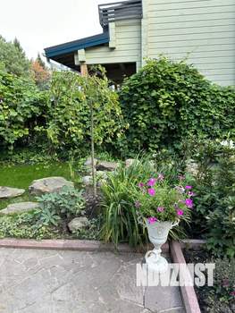 Дом 250м², 3-этажный, участок 6 сот.  