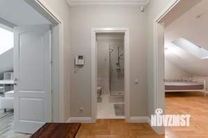 Таунхаус 260м², 4-этажный, участок 2 сот.  