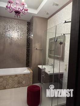 Таунхаус 440м², 3-этажный, участок 5 сот.  