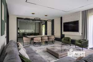 Коттедж 480м², 2-этажный, участок 19 сот.  