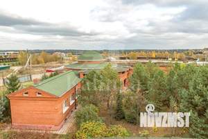 Дом 2700м², 3-этажный, участок 66 сот.  