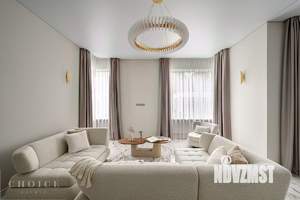 Дом 250м², 2-этажный, участок 10 сот.  