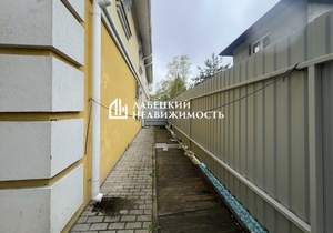 Дом 158м², 3-этажный, участок 3 сот.  