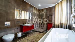 Дом 750м², 3-этажный, участок 21 сот.  