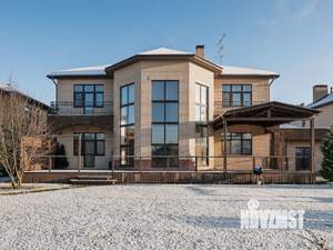 Дом 988м², 2-этажный, участок 30 сот.  