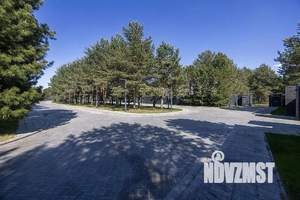 Дом 2241м², 3-этажный, участок 40 сот.  