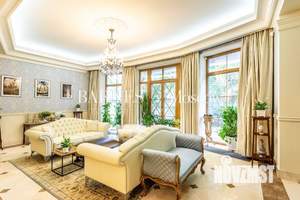 Коттедж 666м², 3-этажный, участок 20 сот.  