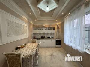 Дом 203м², 2-этажный, участок 5 сот.  