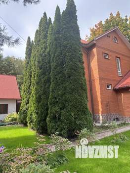 Дом 250м², 3-этажный, участок 6 сот.  