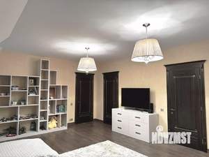 Коттедж 381м², 2-этажный, участок 21 сот.  