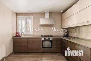 Дом 450м², 2-этажный, участок 75 сот.  