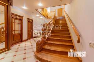 Коттедж 490м², 2-этажный, участок 12 сот.  