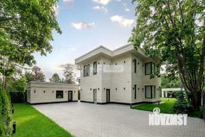 Дом 250м², 2-этажный, участок 10 сот.  