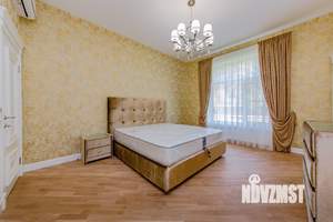 Дом 328м², 2-этажный, участок 16 сот.  