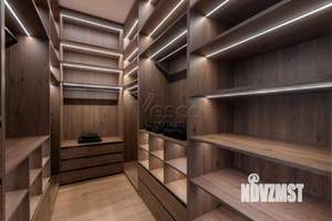 Коттедж 250м², 2-этажный, участок 6 сот.  