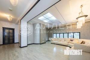 Коттедж 460м², 2-этажный, участок 12 сот.  