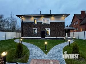 Коттедж 250м&sup2;, 2-этажный, участок 11 сот.  