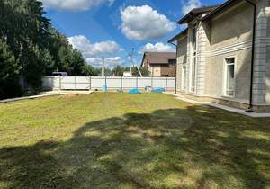 Дом 470м², 2-этажный, участок 15 сот.  