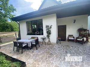 Дом 250м², 3-этажный, участок 9 сот.  