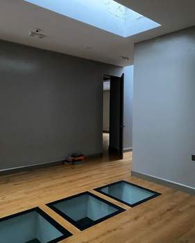 Дом 361м², 2-этажный, участок 5 сот.  