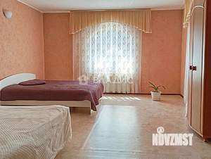 Дом 250м², 2-этажный, участок 6 сот.  