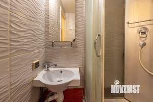 Коттедж 397м², 2-этажный, участок 12 сот.  