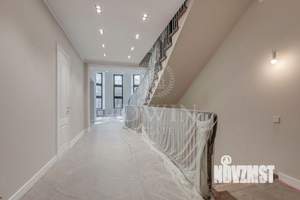 Дом 1550м², 4-этажный, участок 16 сот.  