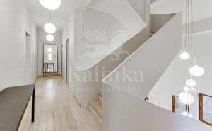 Дом 750м², 4-этажный, участок 0 сот.  