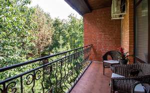 Дом 480м², 3-этажный, участок 30 сот.  