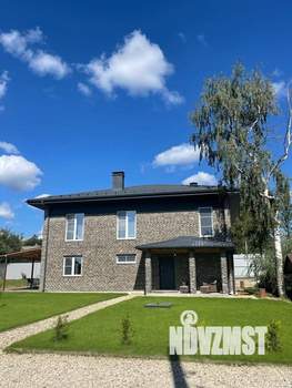 Коттедж 310м&sup2;, 2-этажный, участок 12 сот.  