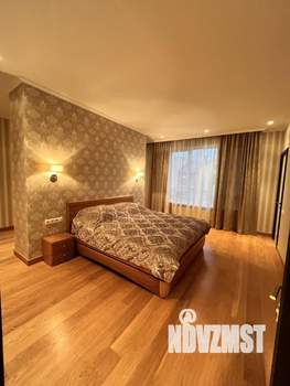 Таунхаус 246м&sup2;, 2-этажный, участок 3 сот.  