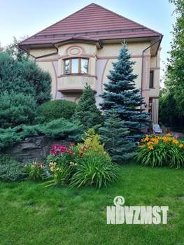 Коттедж 325м², 3-этажный, участок 11 сот.  