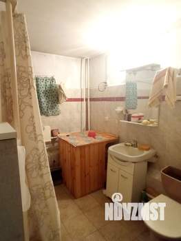 Дом 175м², 3-этажный, участок 15 сот.  