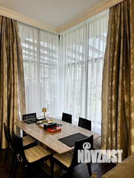 Таунхаус 440м², 2-этажный, участок 5 сот.  