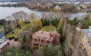 Дом 480м², 3-этажный, участок 30 сот.  