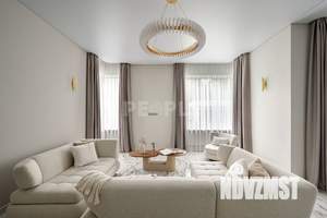 Дом 250м², 2-этажный, участок 10 сот.  