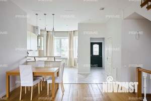 Таунхаус 270м², 3-этажный, участок 4 сот.  