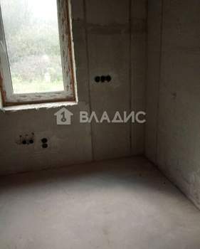 Дом 214м², 3-этажный, участок 5 сот.  