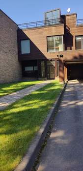 Дом 361м², 2-этажный, участок 5 сот.  