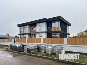 Коттедж 279м², 2-этажный, участок 10 сот.  