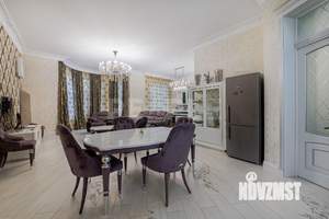 Таунхаус 375м², 4-этажный, участок 3 сот.  