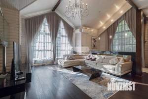 Коттедж 340м², 2-этажный, участок 40 сот.  