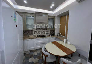 Дом 180м², 3-этажный, участок 2 сот.  