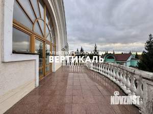 Дом 650м², 3-этажный, участок 18 сот.  
