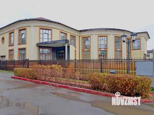 Дом 1381м², 3-этажный, участок 18 сот.  