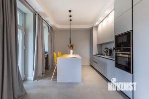 Коттедж 275м², 2-этажный, участок 8 сот.  