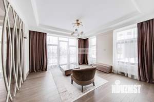 Дом 380м², 2-этажный, участок 12 сот.  