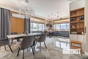 Дом 650м², 2-этажный, участок 9 сот.  
