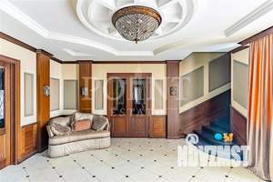 Коттедж 600м², 2-этажный, участок 20 сот.  