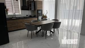 Дом 180м², 1-этажный, участок 6 сот.  